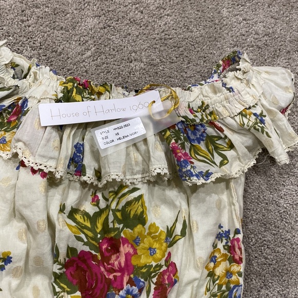 House of Harlow 1960 ivory top - Picture 3 of 7